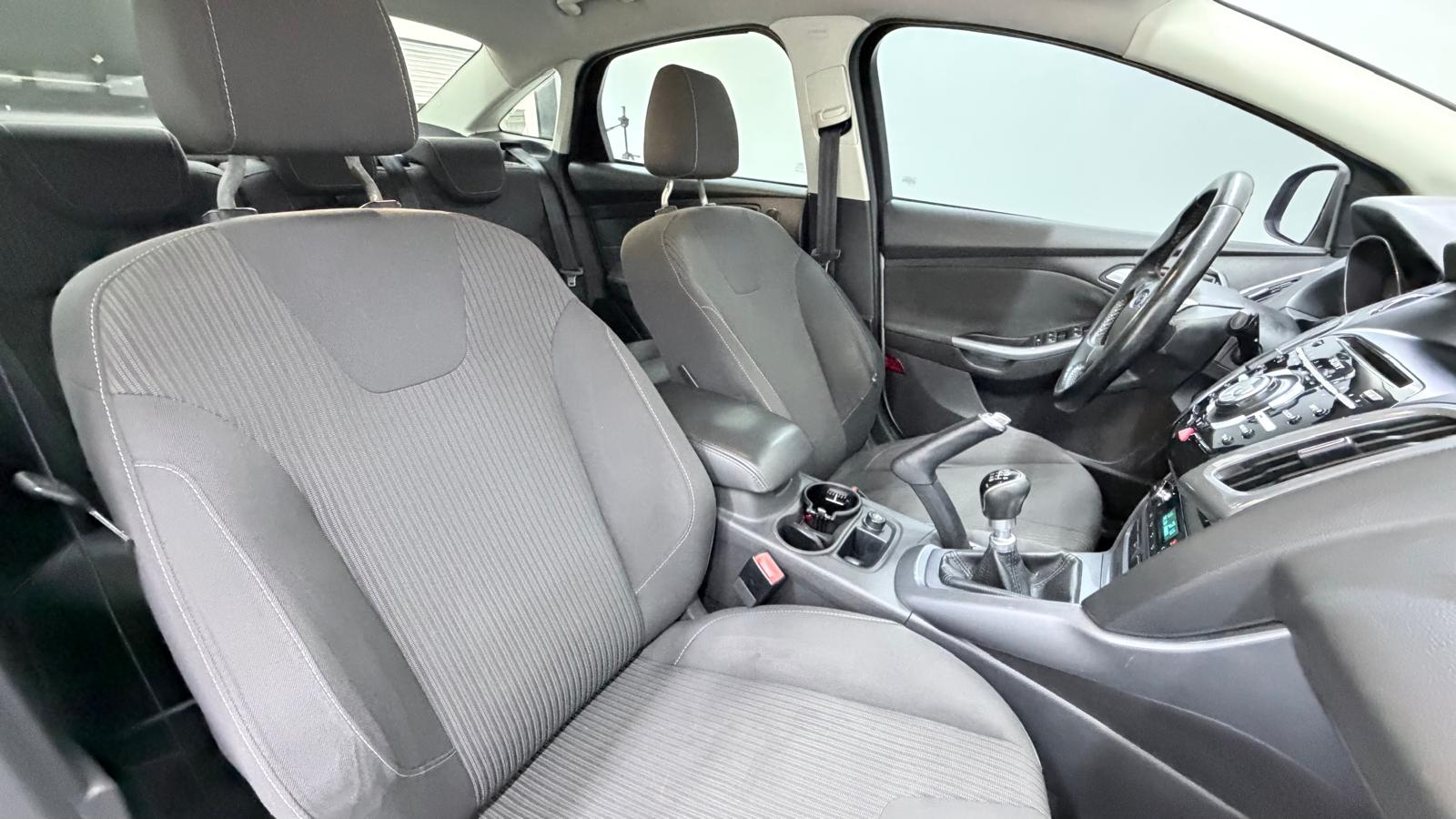 FORD FOCUS 21